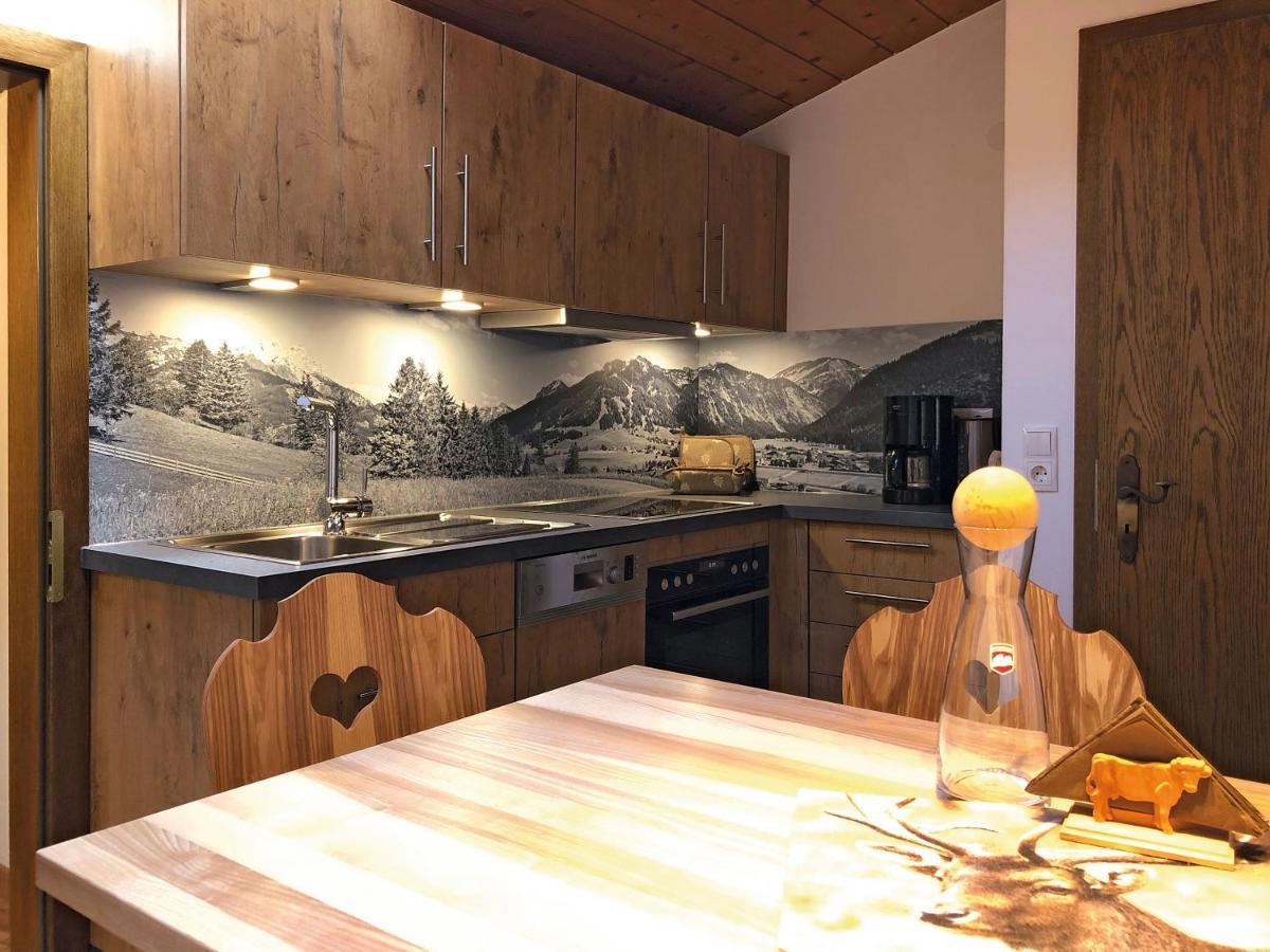 Ferienwohnungen Meusburger Tannheim Esterno foto
