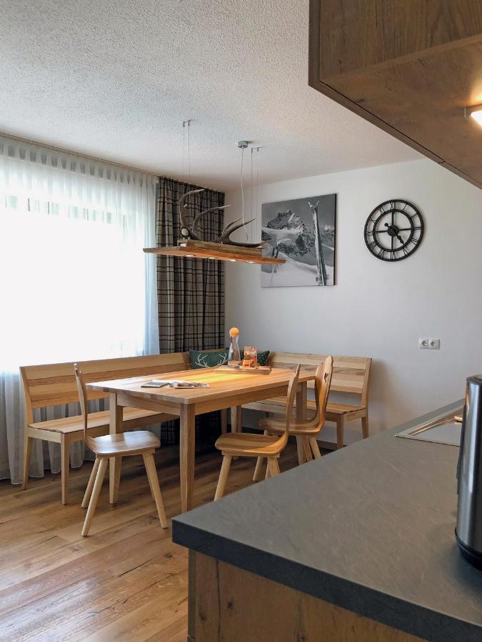Ferienwohnungen Meusburger Tannheim Esterno foto